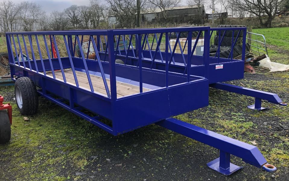 WAM 15FT CATTLE FEED TRAILER