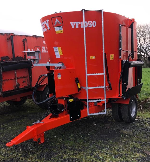 Abbey VF1050 Diet Feeder (2 Side Doors)