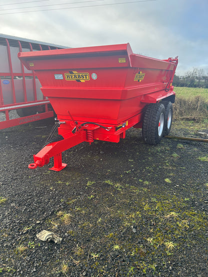 Herbst 14 Ton Dump Trailer