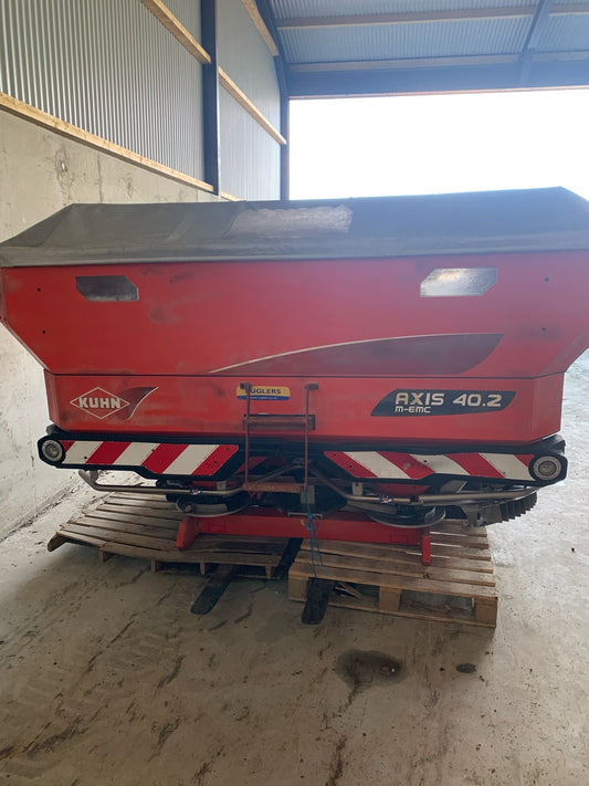 Used Kuhn Axis 40.2 EMC Sower