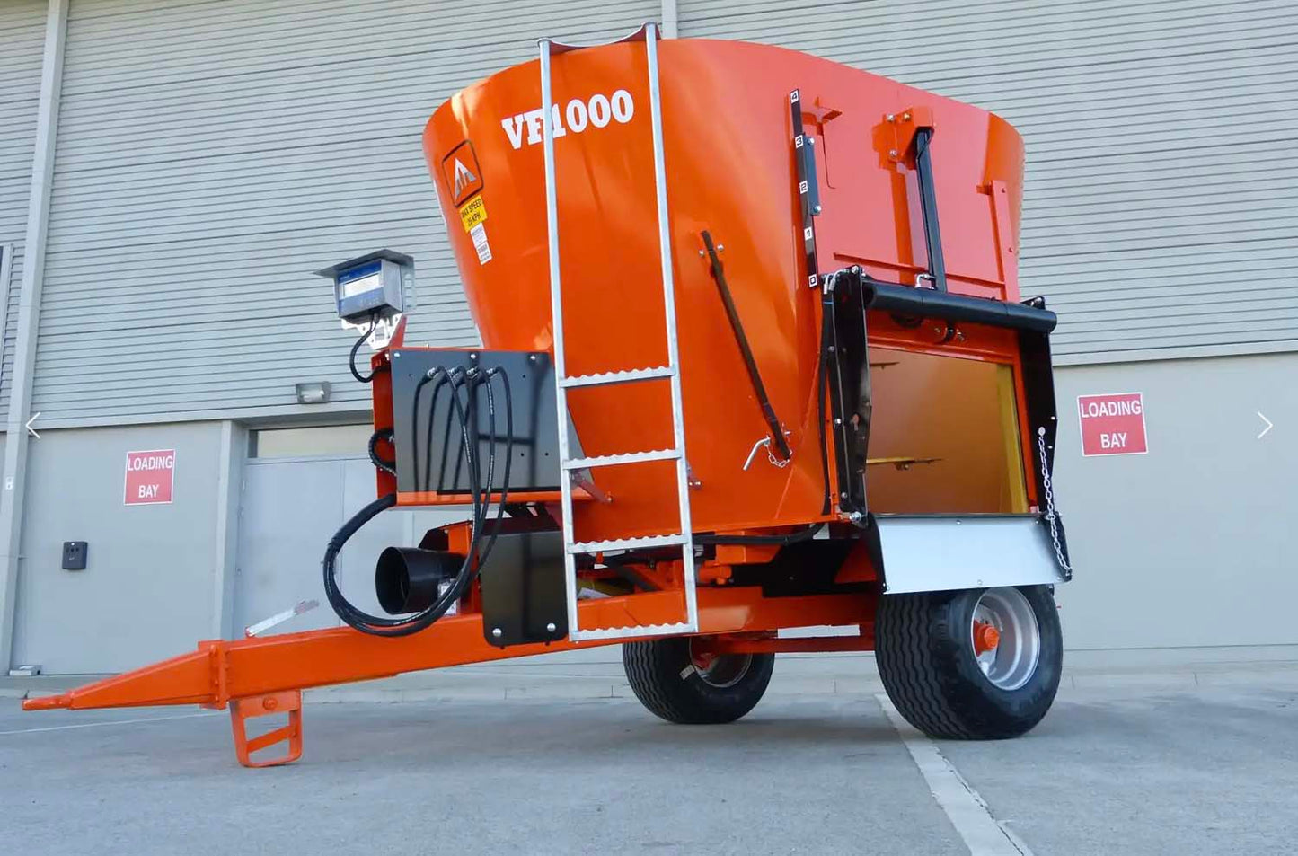 Single Auger Vertical Feeder