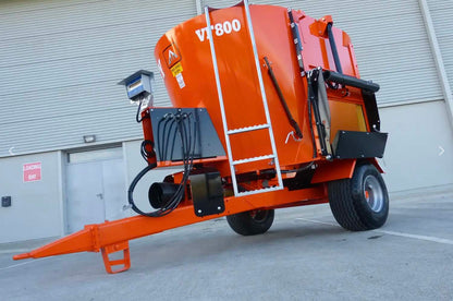 Single Auger Vertical Feeder