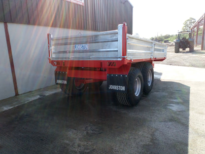 Johnston 14 x 7'6 Tipping Trailer