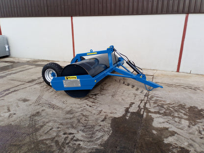 Fleming Hydraulic Lifting Land Roller